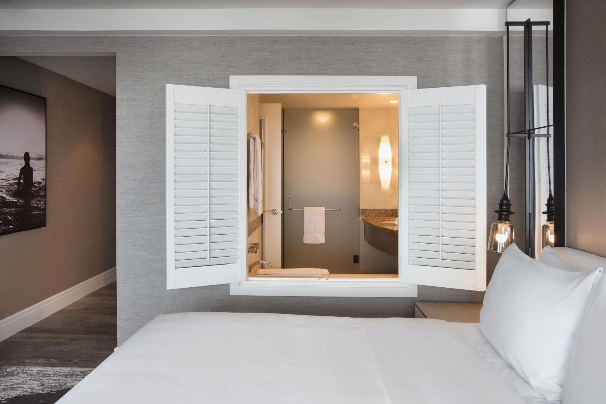 King Room with Horizon Sunset View