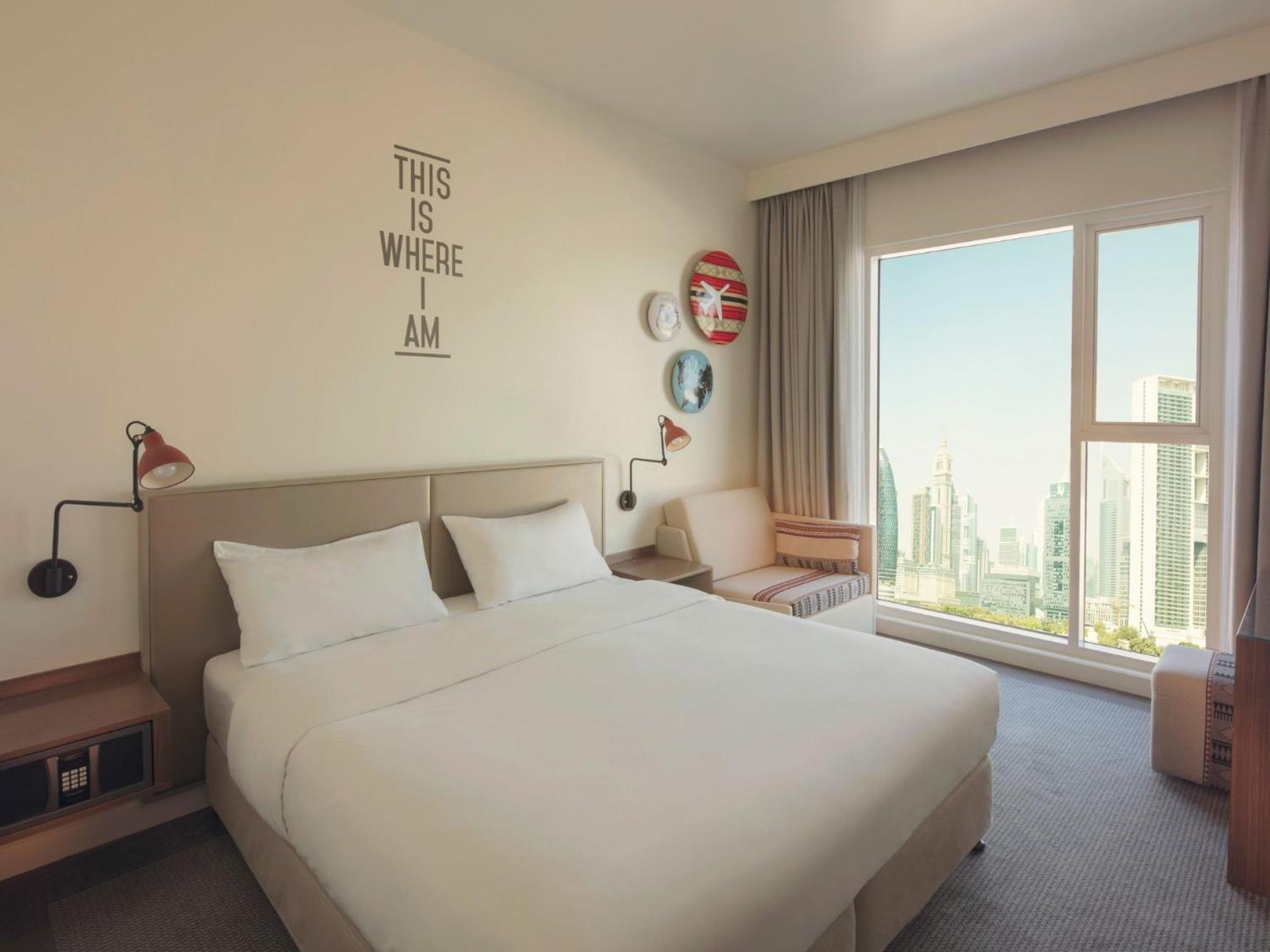 Rover Room 36-Hour Staycation 0900 AM Early Check 0900 PM Late Checkout