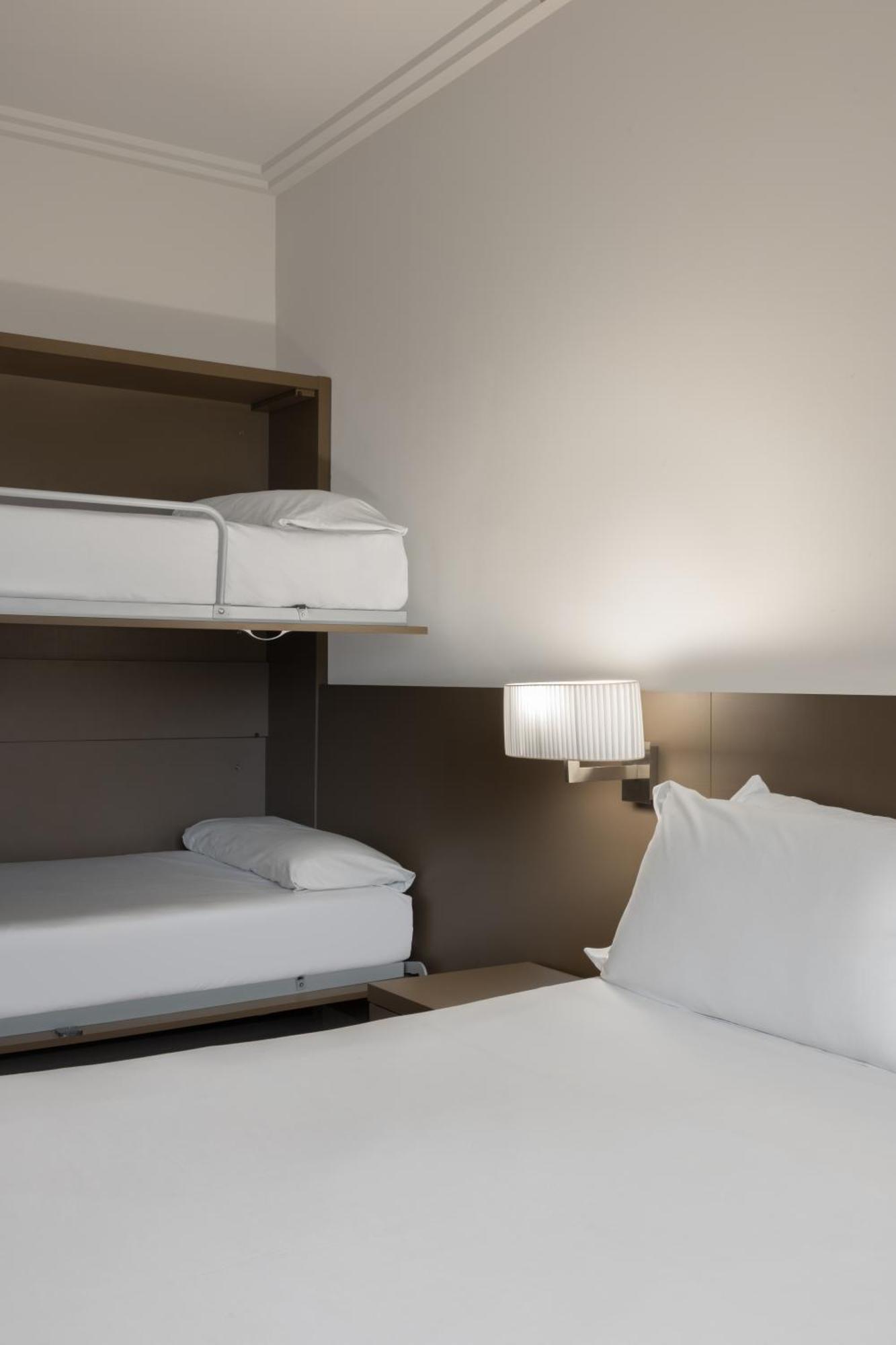 Quadruple Room,1765150570:JPEG