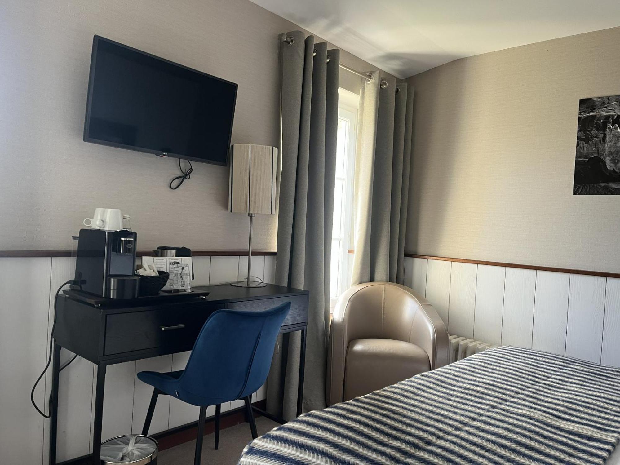 Chambre Villa en Annexe - Vue sur Village
