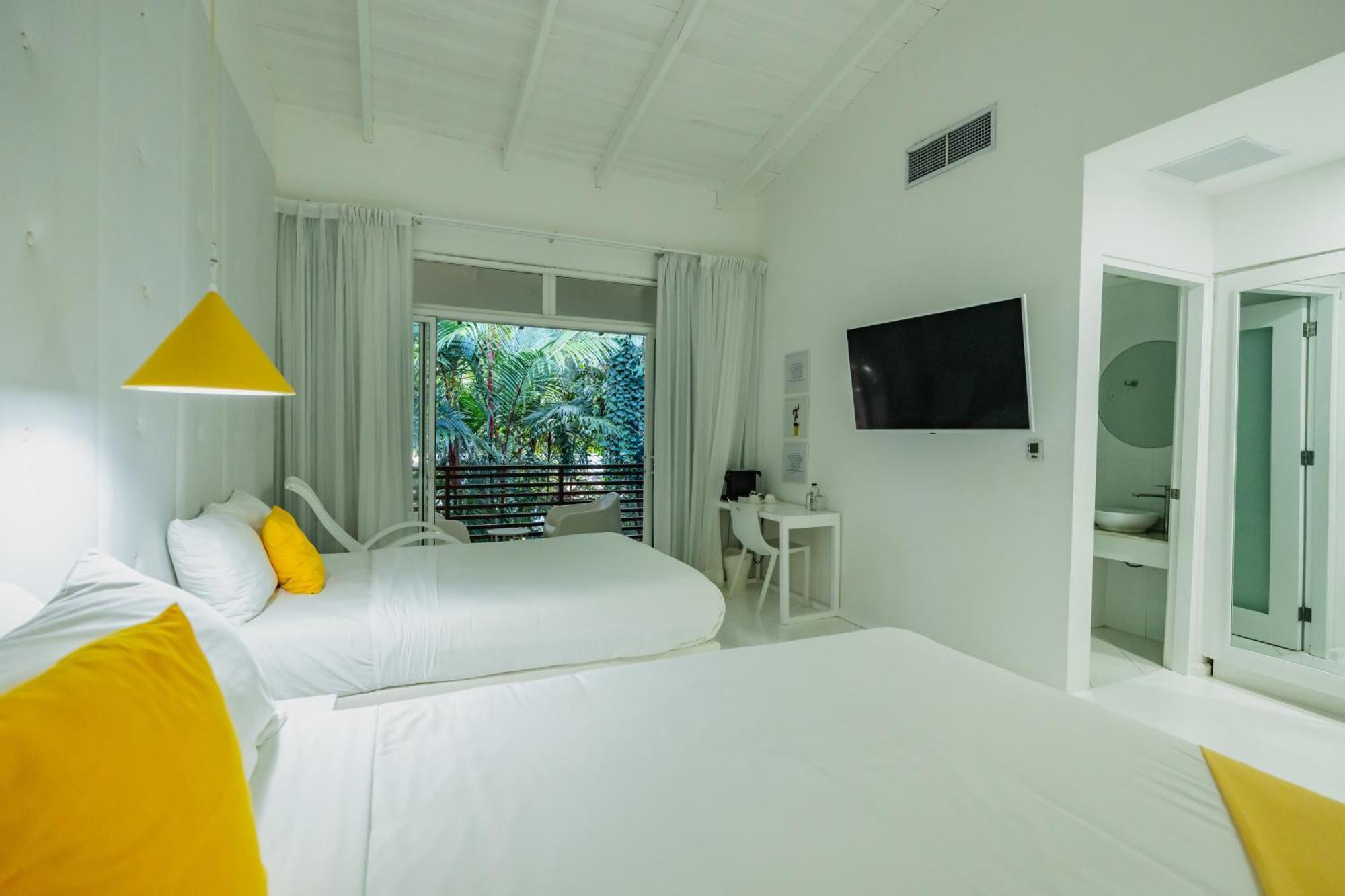 Deluxe Room 2 Double Beds