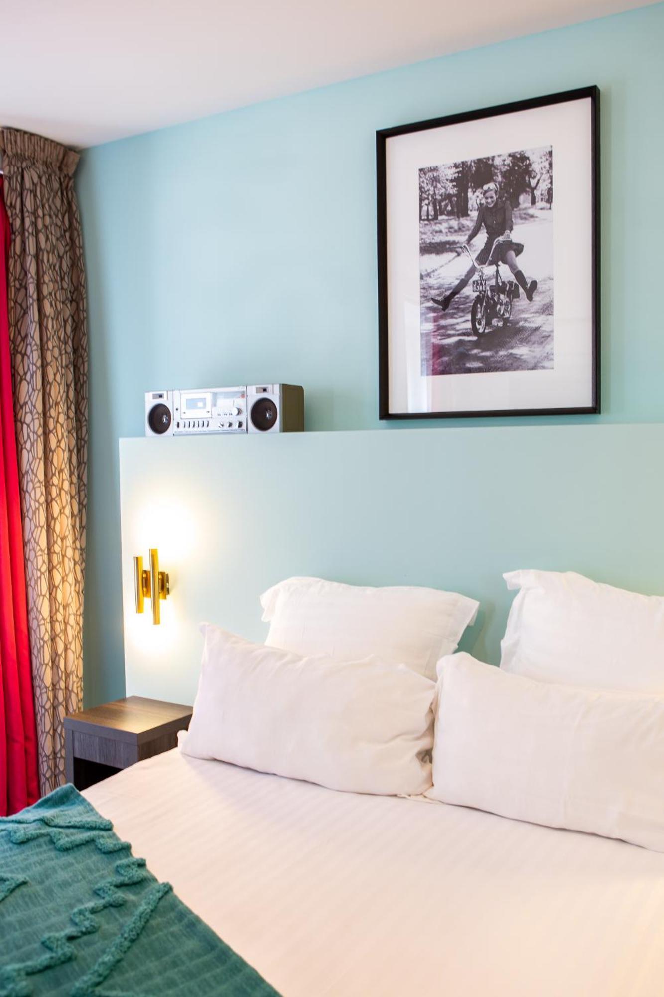 Medium Double Room