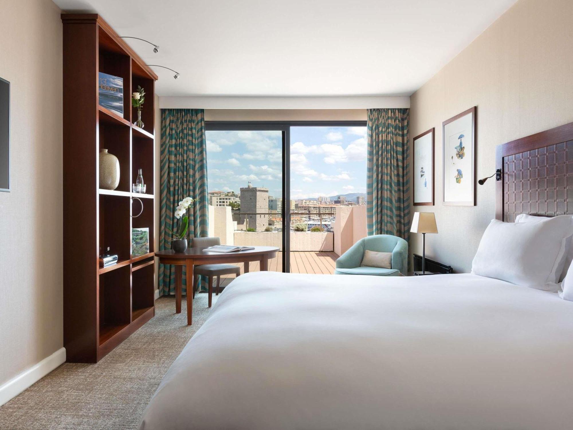 Luxury King Room Old Port View Terrace Spa or Gym Access