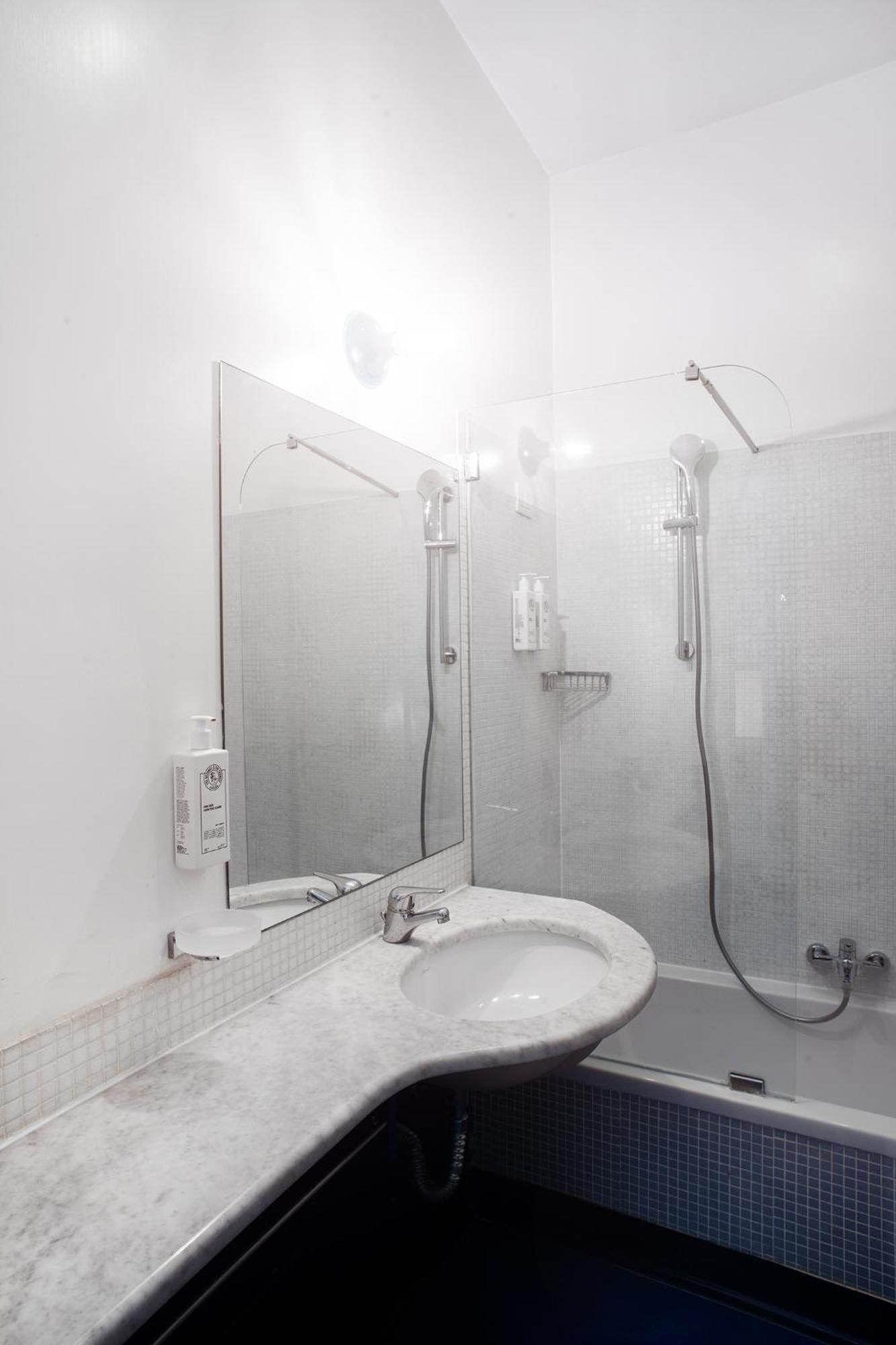 Chambre Double ou Lits Jumeaux