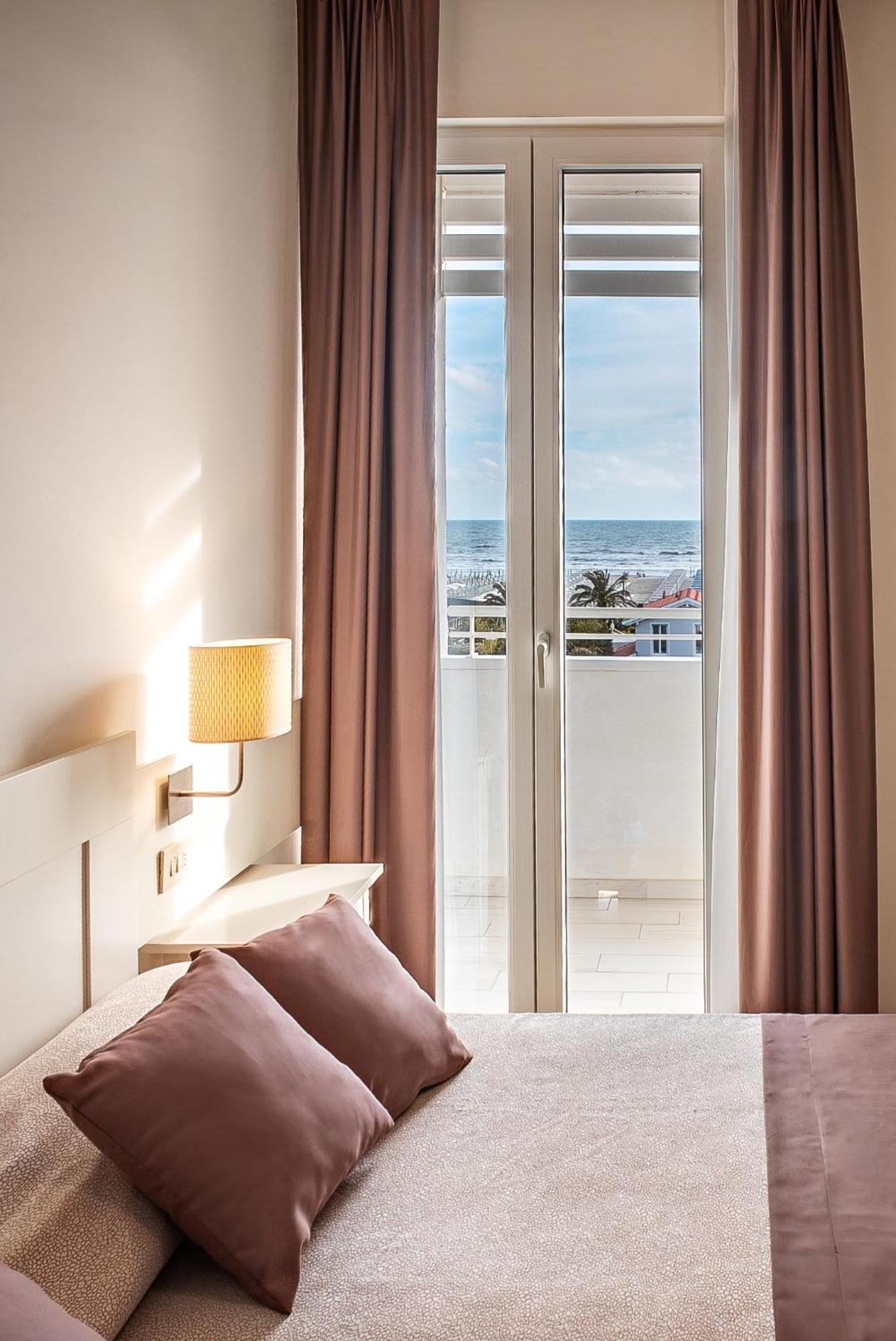 Double Room Balcony Seafront