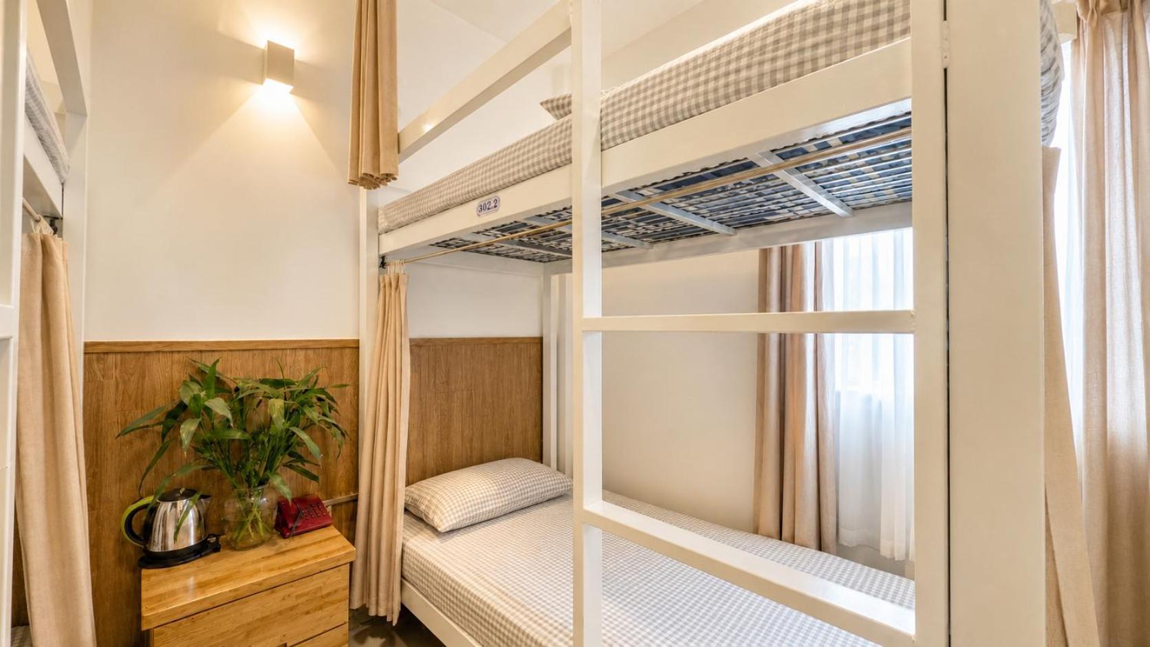 Bed 6-Bed Mixed Dormitory Room