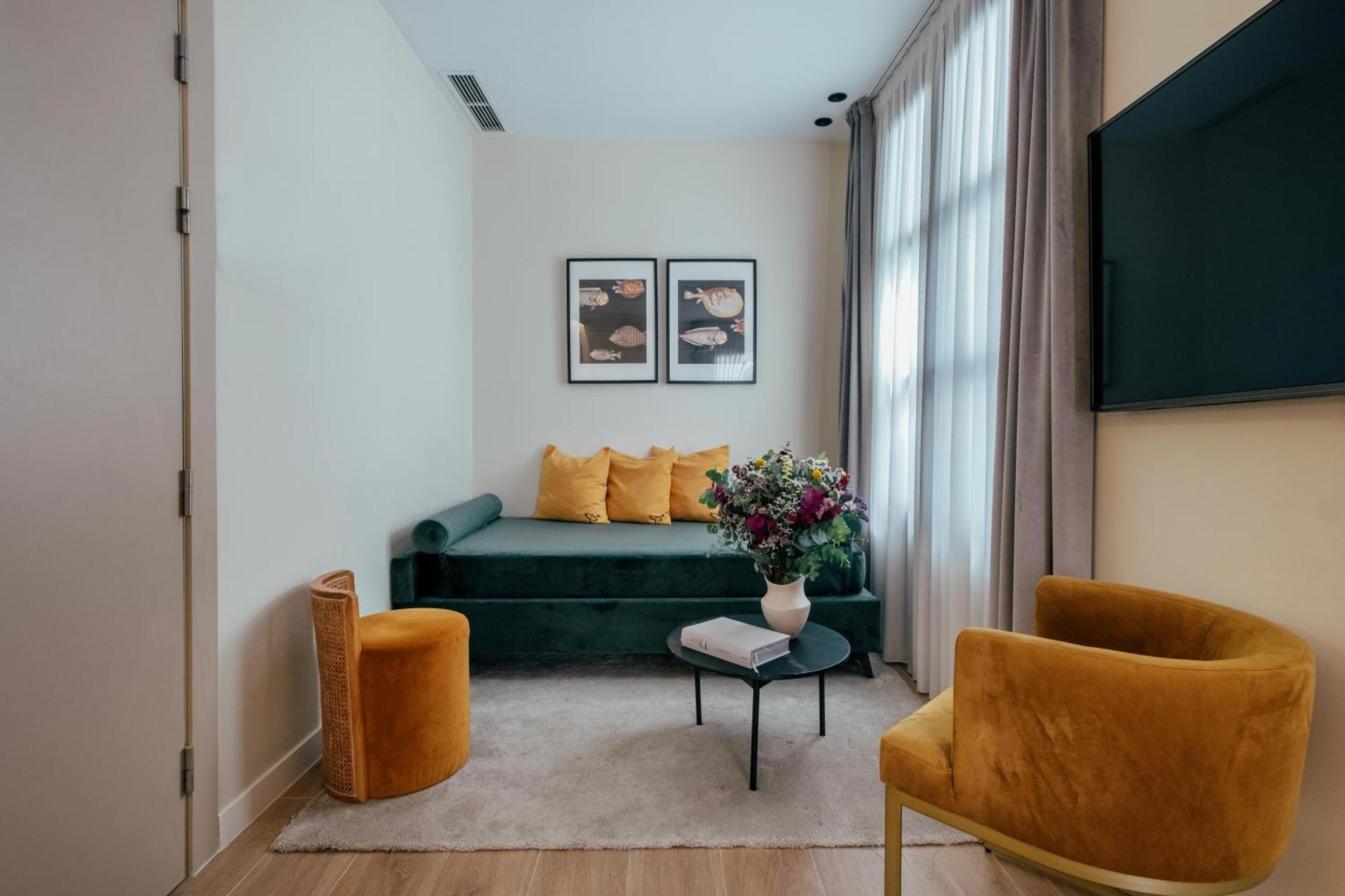 Executive Suite