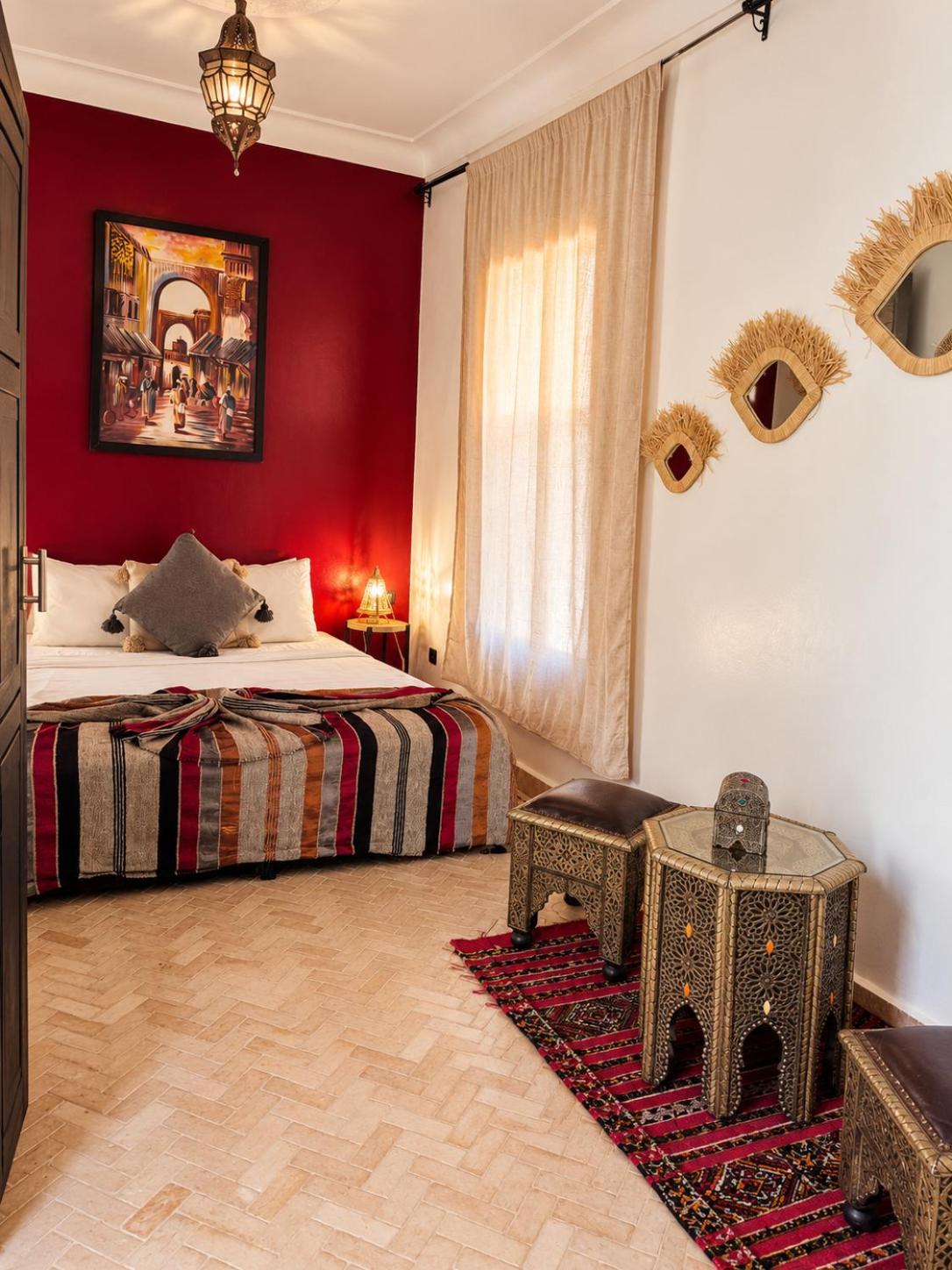 Double Room Private Bathroom