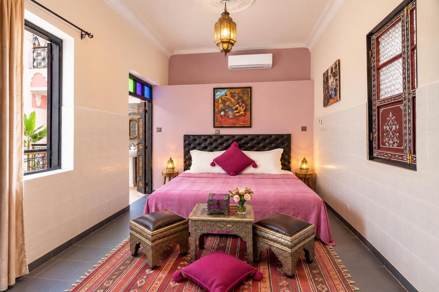 Double Room Private Bathroom