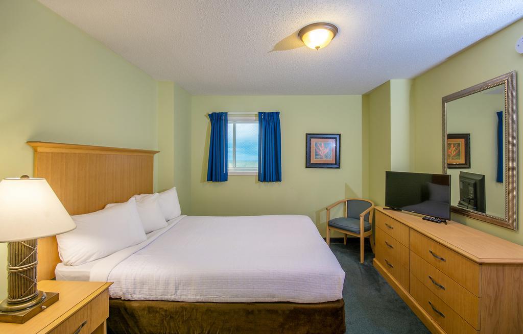 Oceanfront Two Bedroom Condo,214487399:JPEG