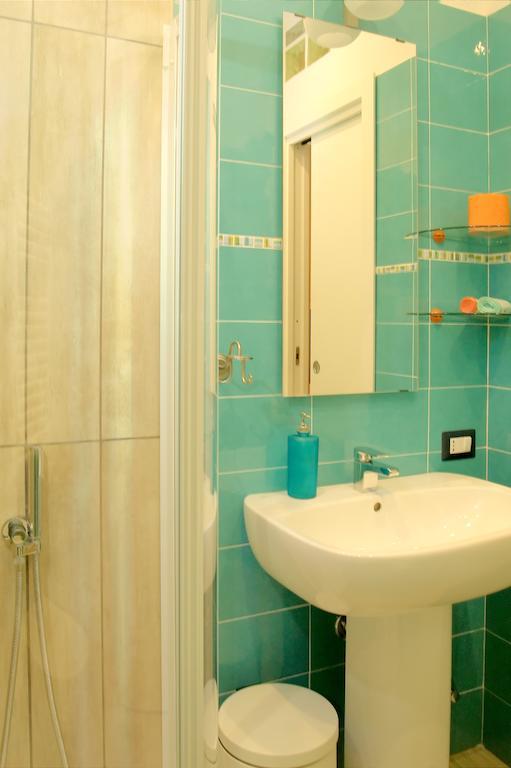 Double or Twin Room Private External Bathroom Balcony