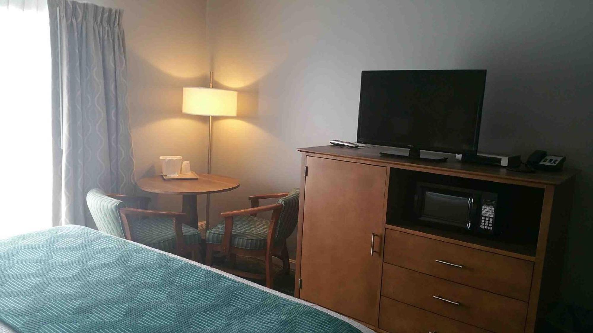 King Room - Non-Smoking