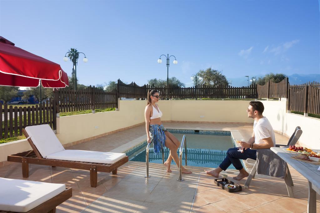 Executive Suite mit eigenem Pool