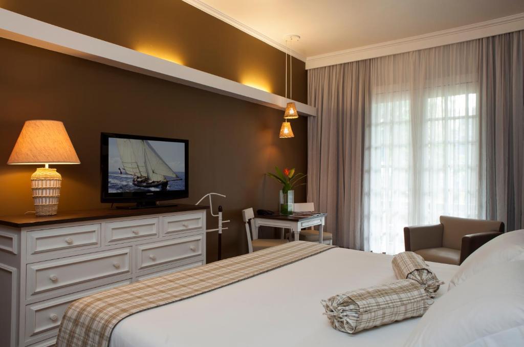 Luxury Room,317311649:JPEG