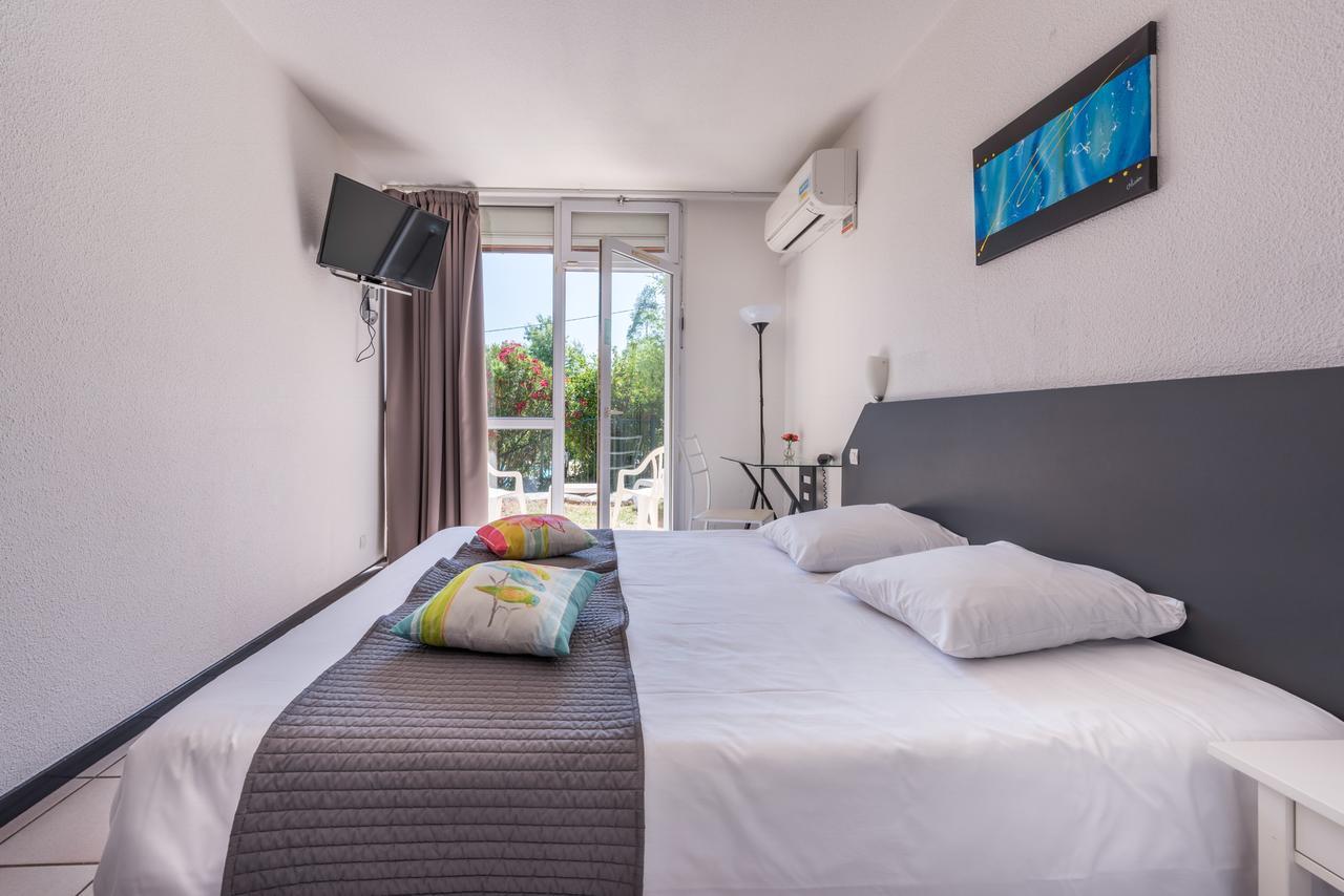 Double or Twin Room Pool View