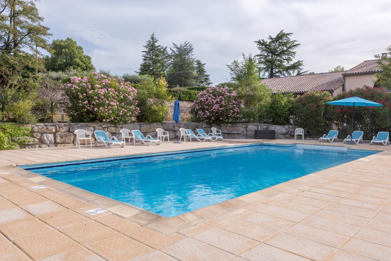 Double or Twin Room Pool View