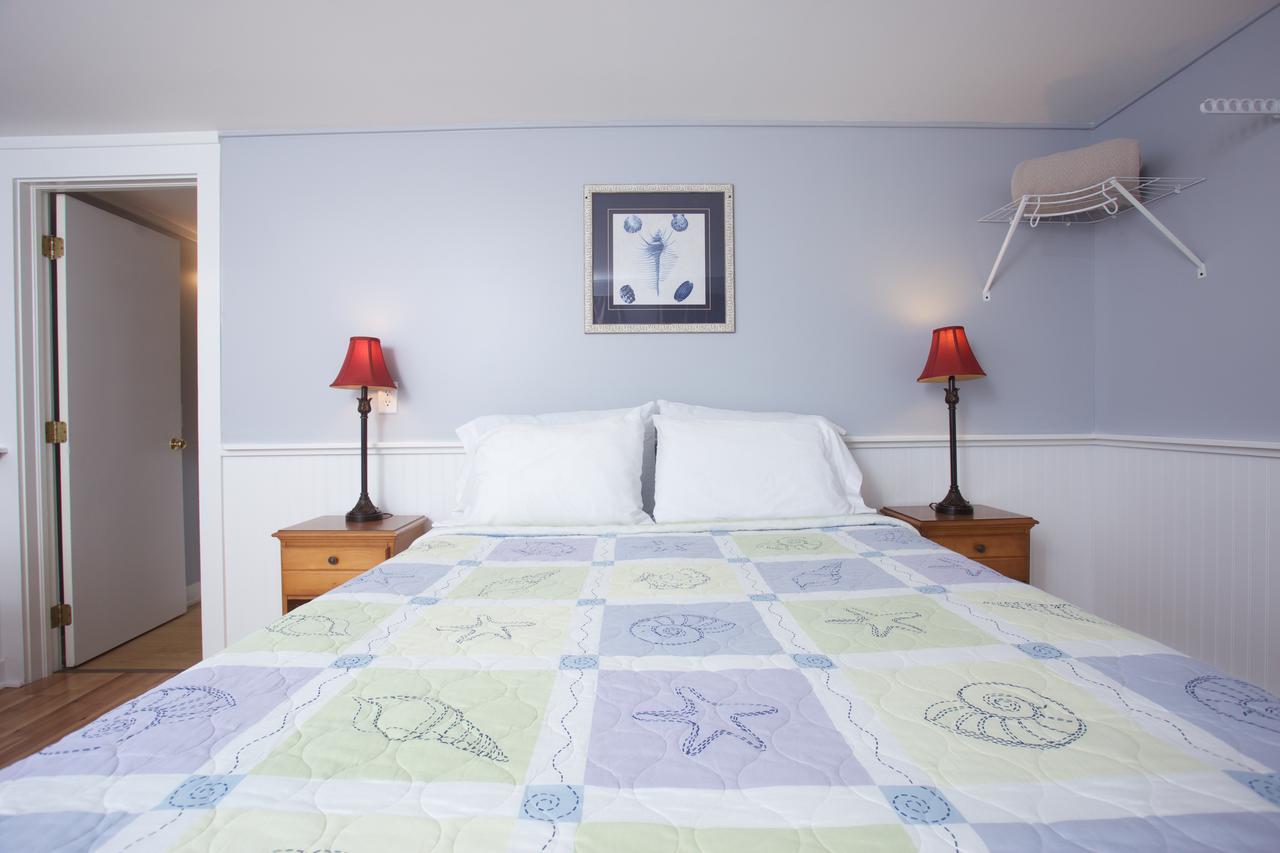 Queen Room,551474427:JPEG