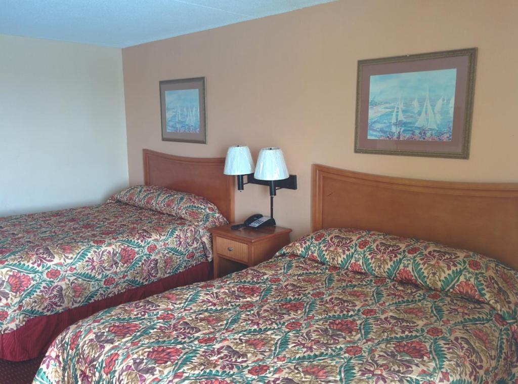 Double Room Side View,67697342:JPEG