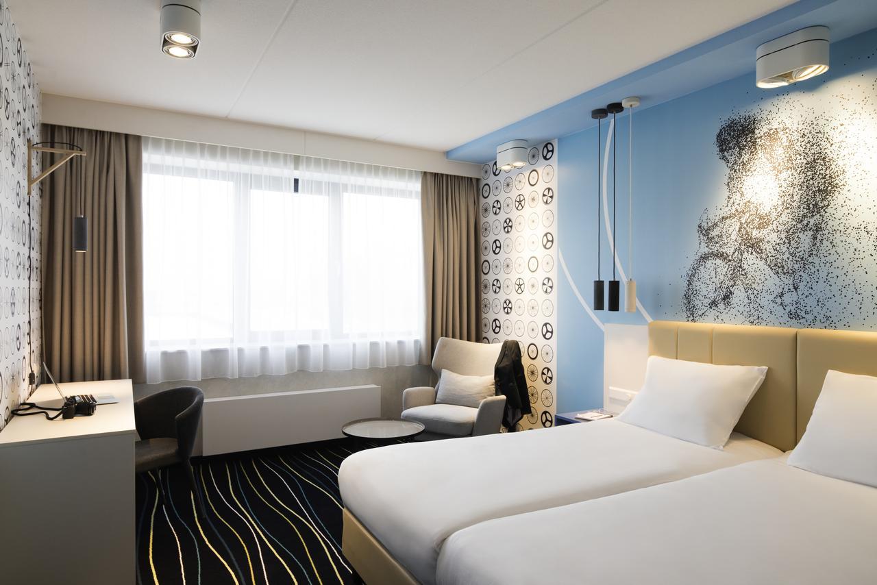 Motion Double Room,633238254:JPEG