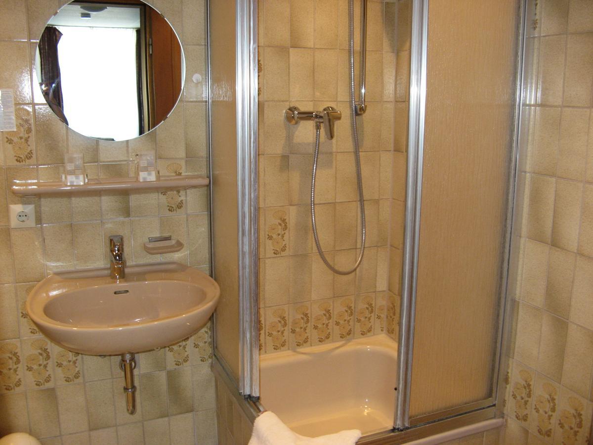 Camera Matrimoniale con Bagno Privato