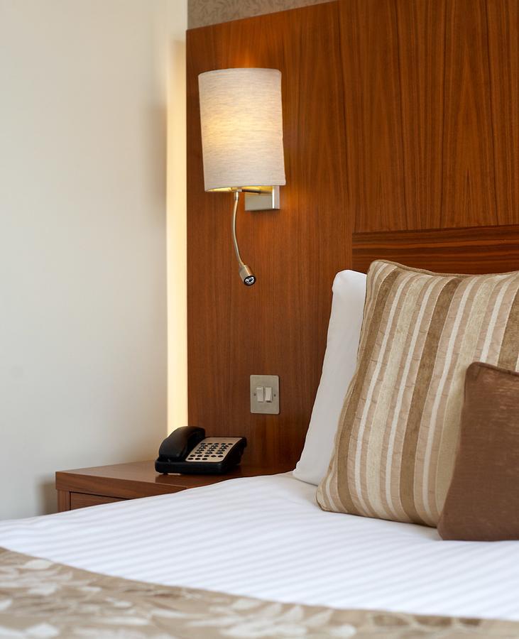 Club Single Room,744765412:JPEG