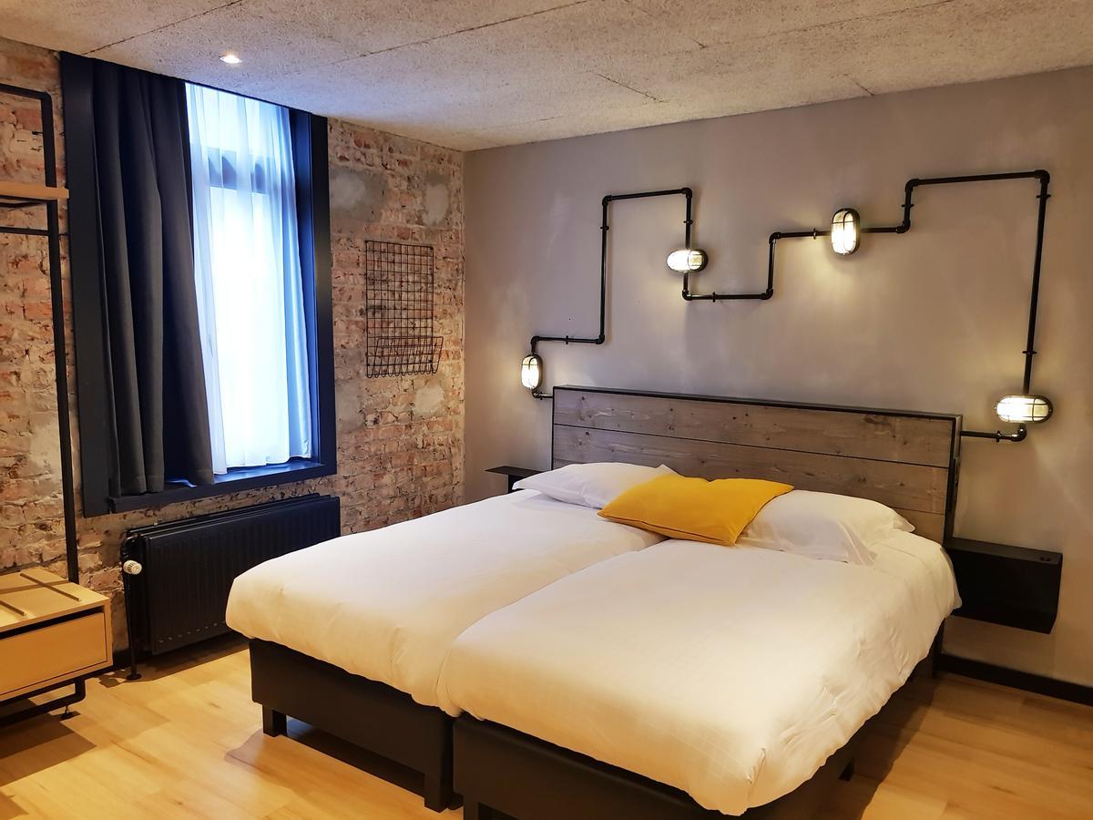 Small Room