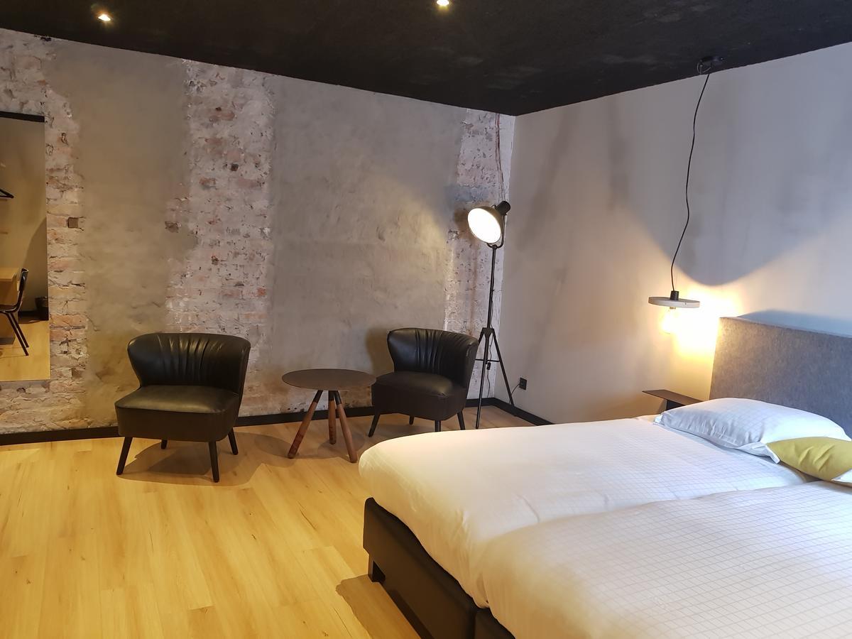 Large Room