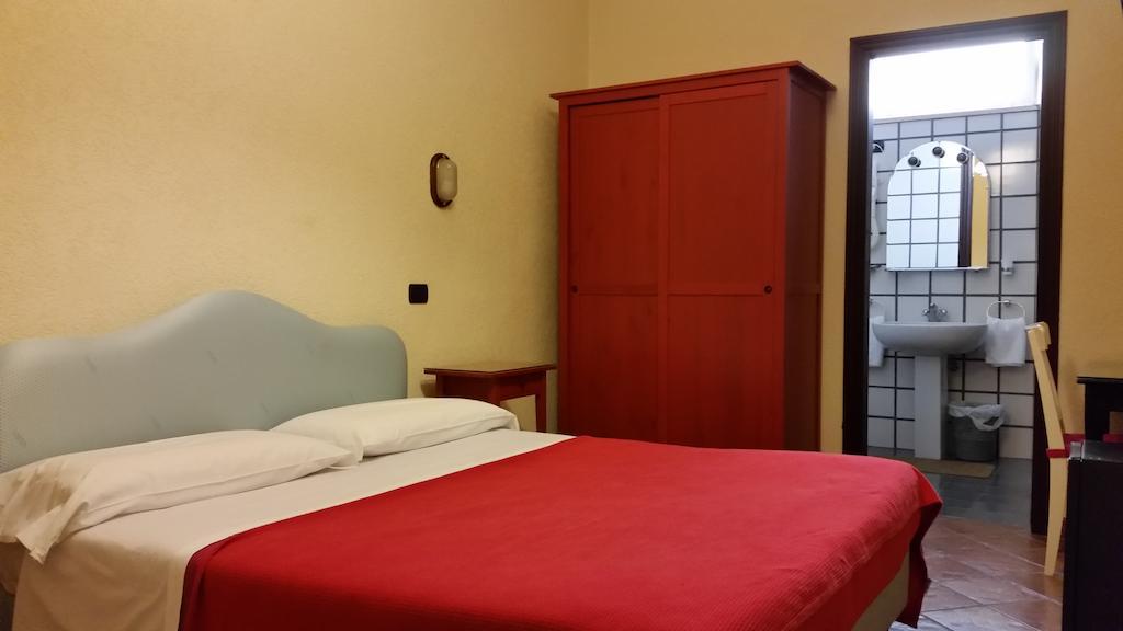 Double or Twin Room,67590104:JPEG