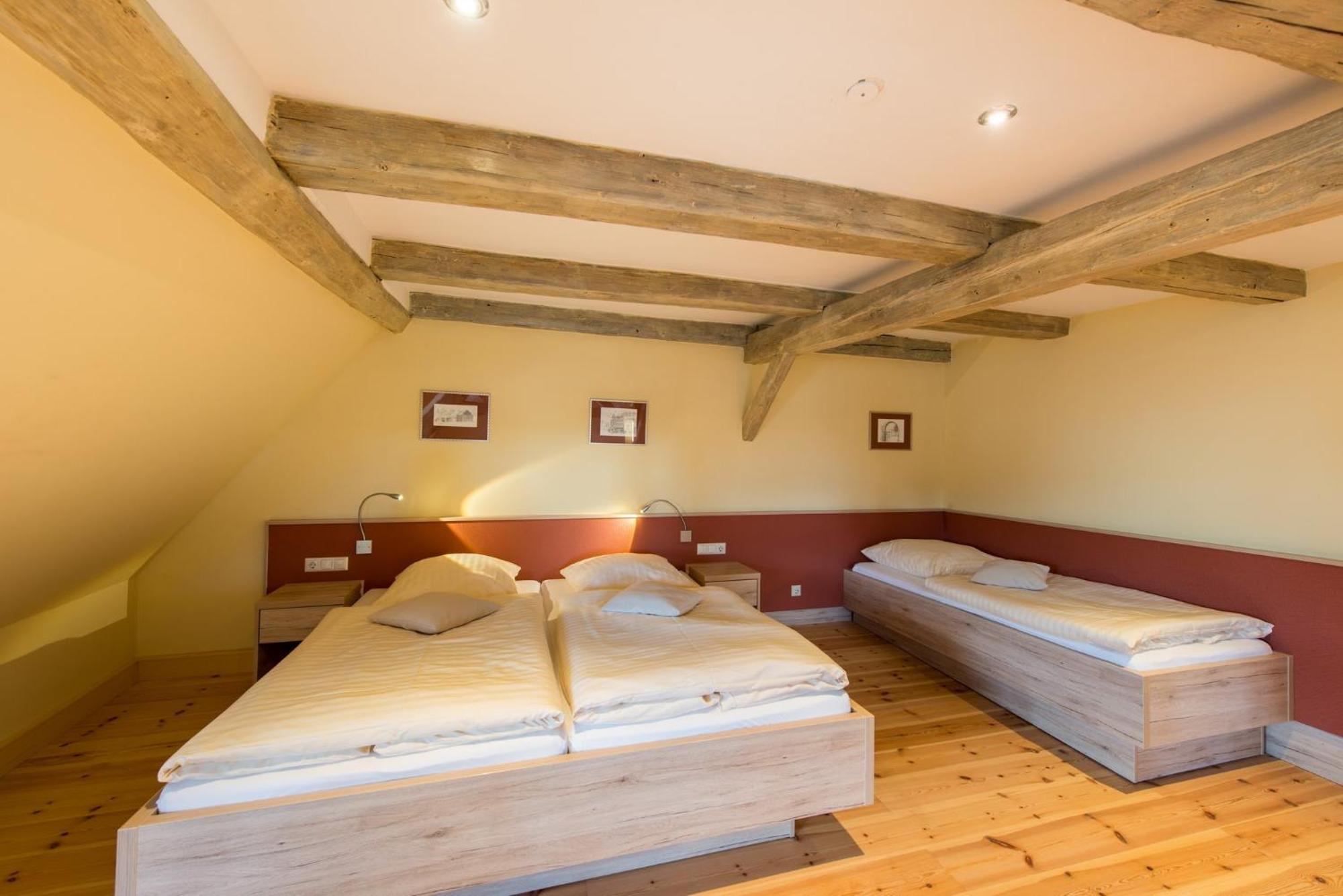 Standard Dreibettzimmer