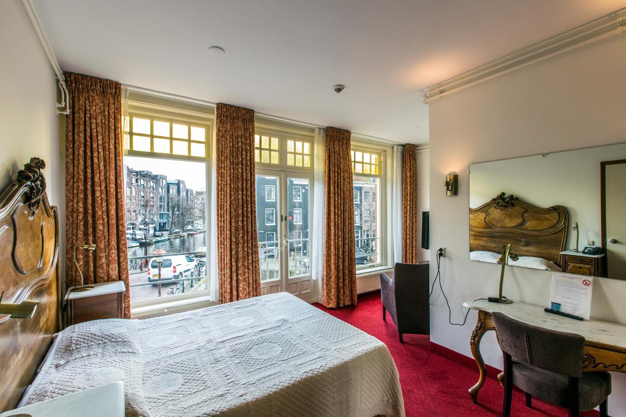 Chambre Double - Vue sur Canal