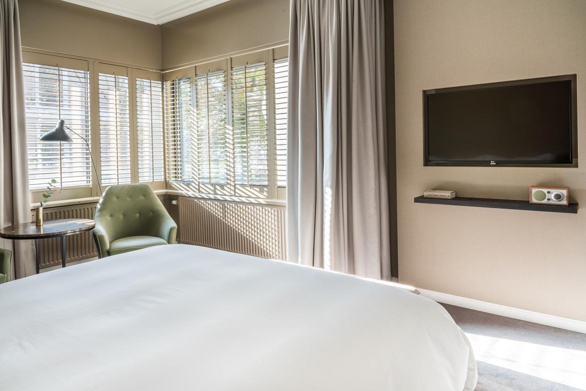 Deluxe Room,688367757:JPEG