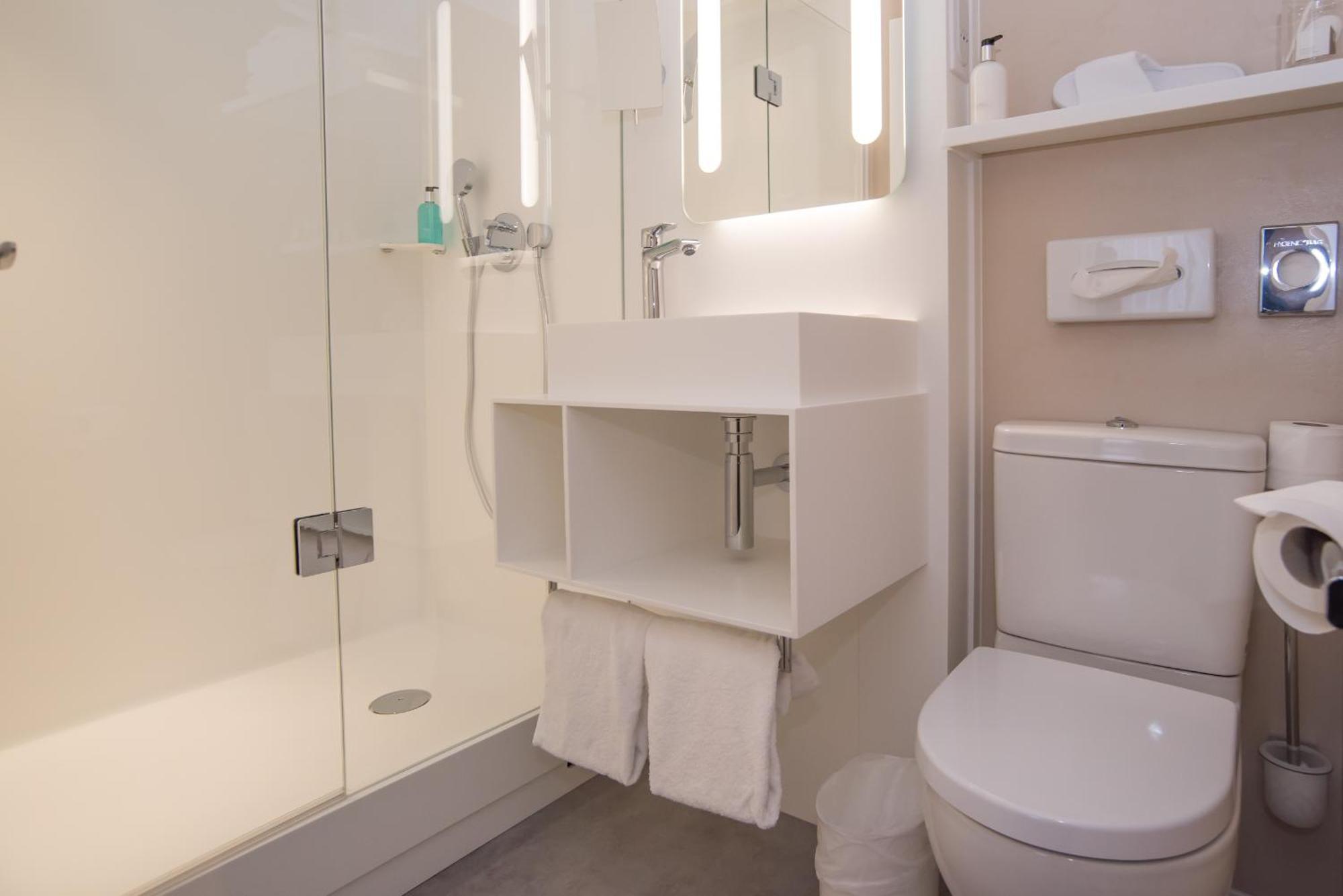 Classic Double or Twin Room