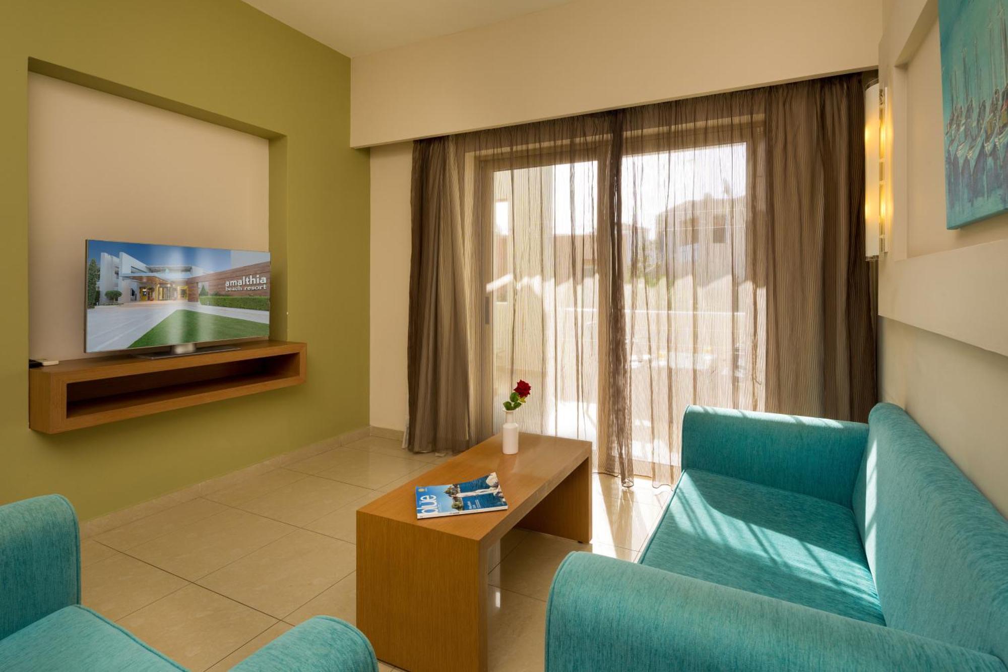 Junior Suite with Garden View,703006222:JPEG