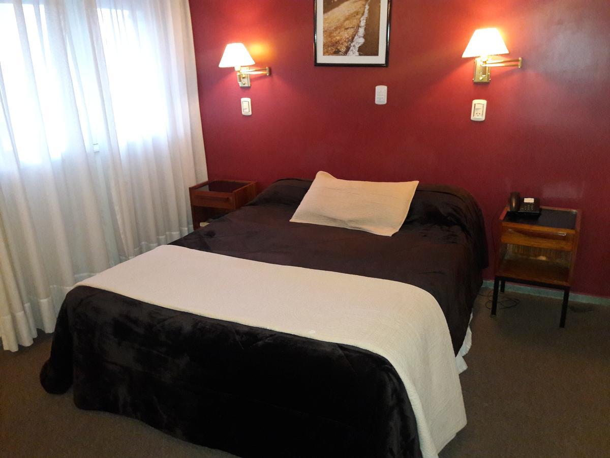 Quarto com Cama Queen-size