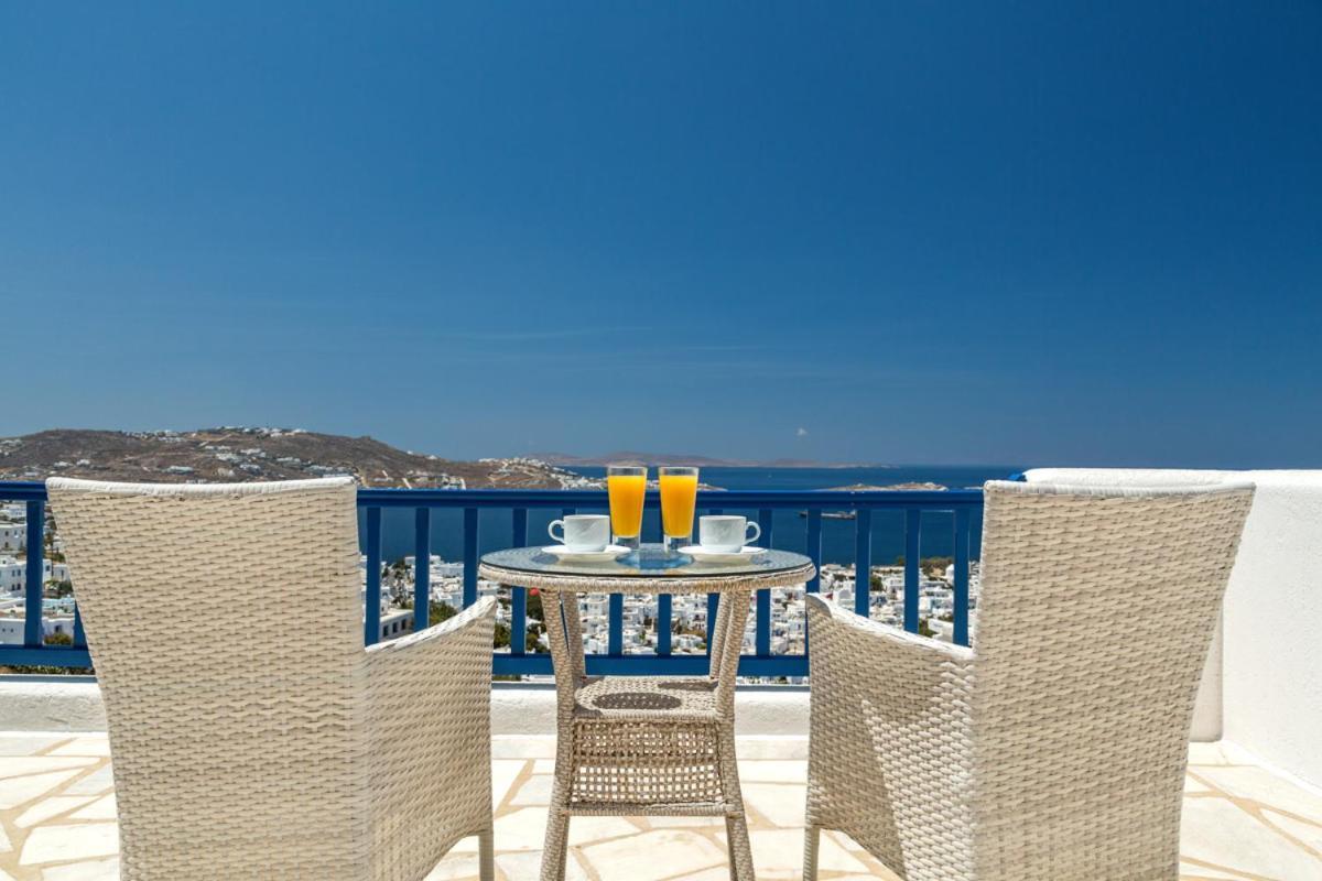 Chambre Double ou Lits Jumeaux avec Lit d'Appoint - Vue sur Mer