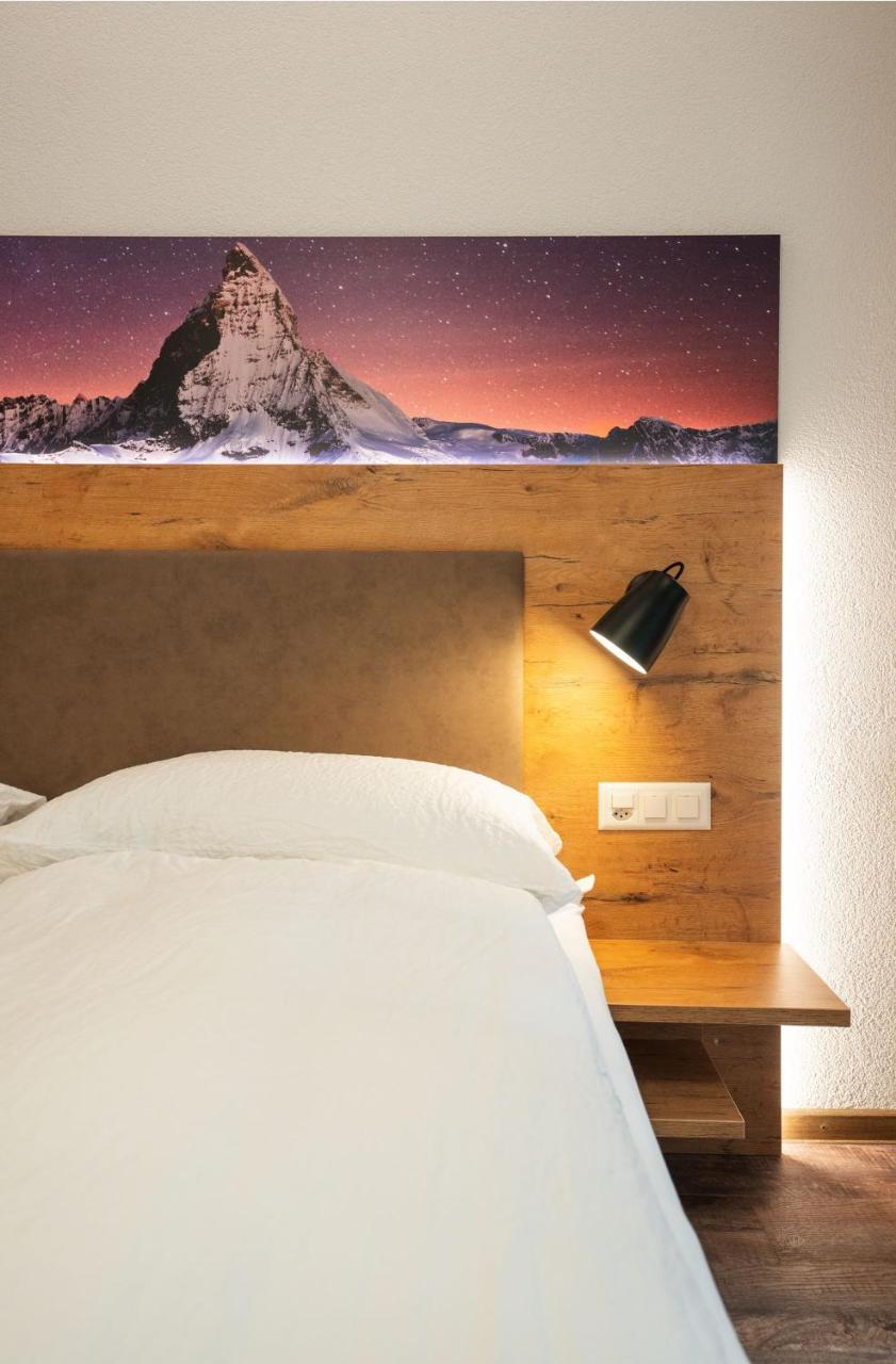 Apartamento de 3 dormitorios con vistas a las montañas