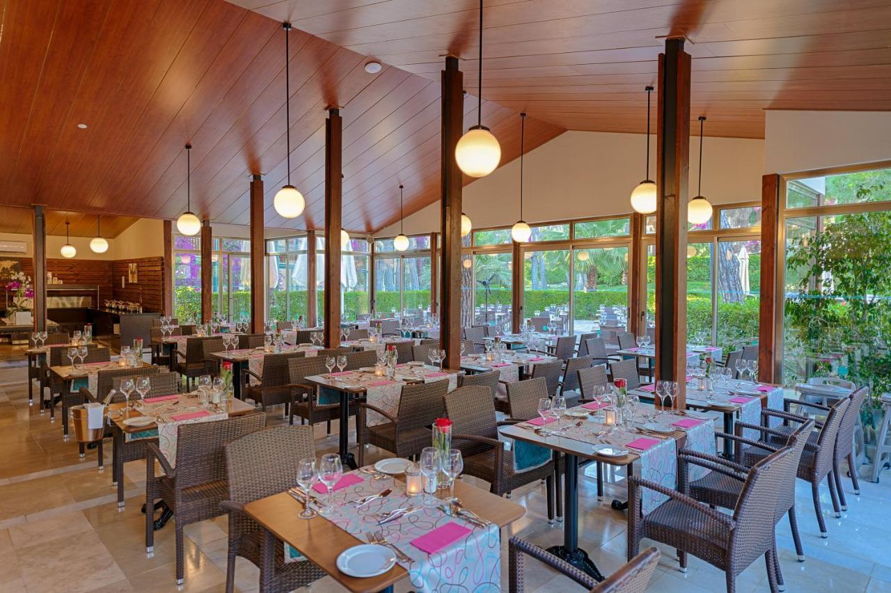 Haus am See mit 2 Schlafzimmern und Terrasse (4 Erwachsene)