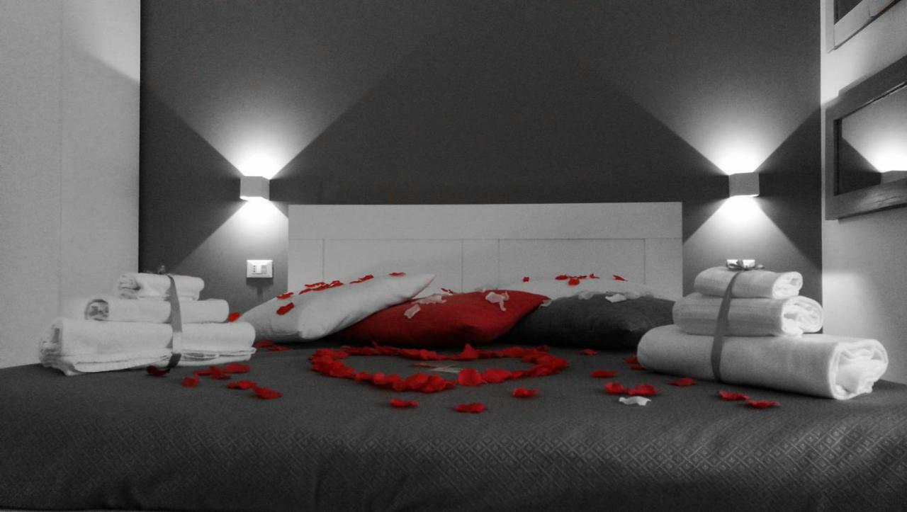 Suite with Spa Bath,784066800:JPEG