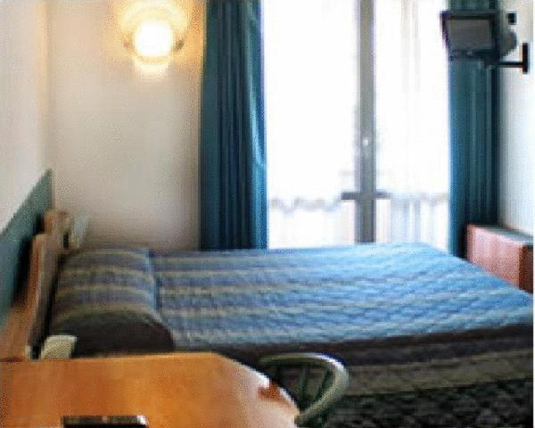 Camera Matrimoniale/Doppia con Letti Singoli