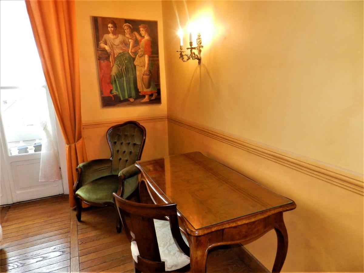 Double Room Private External Bathroom