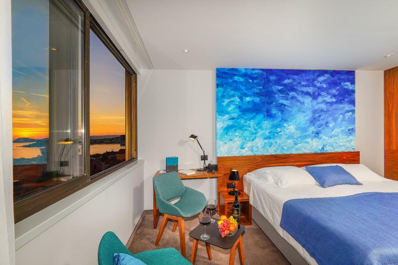 Superior Double or Twin Room Sea View,867739805:JPEG