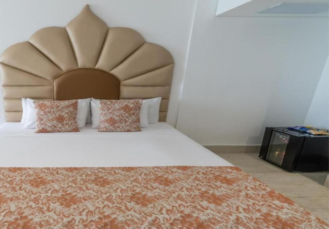 Standard Room (2 Adults),1223395651:JPEG