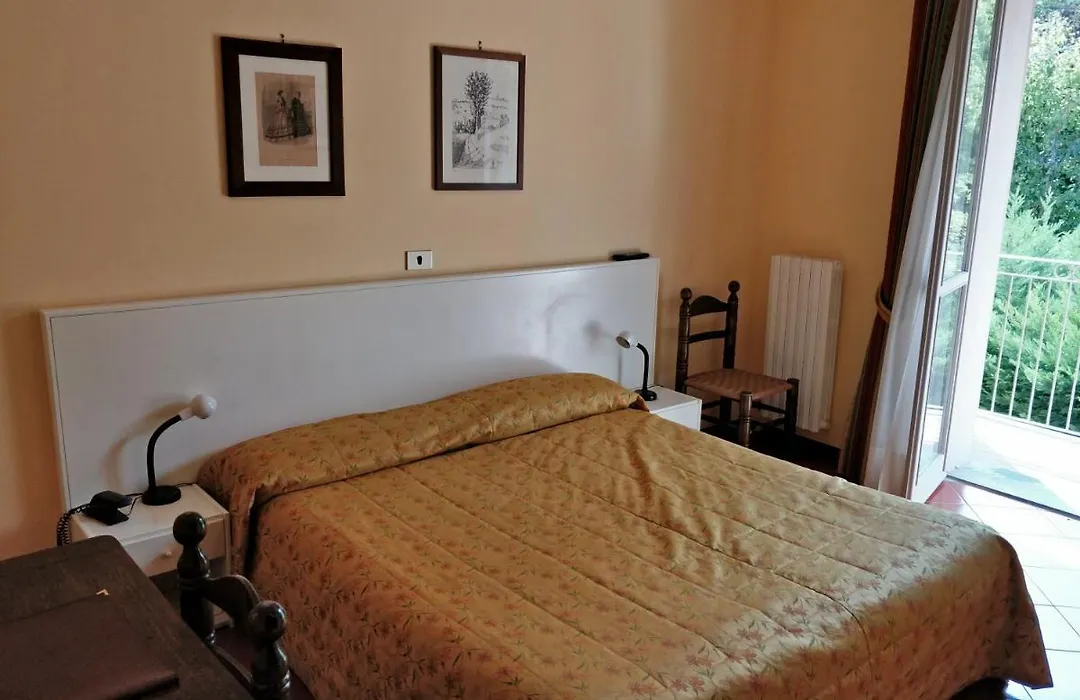 Hotel Barolo Classico-1