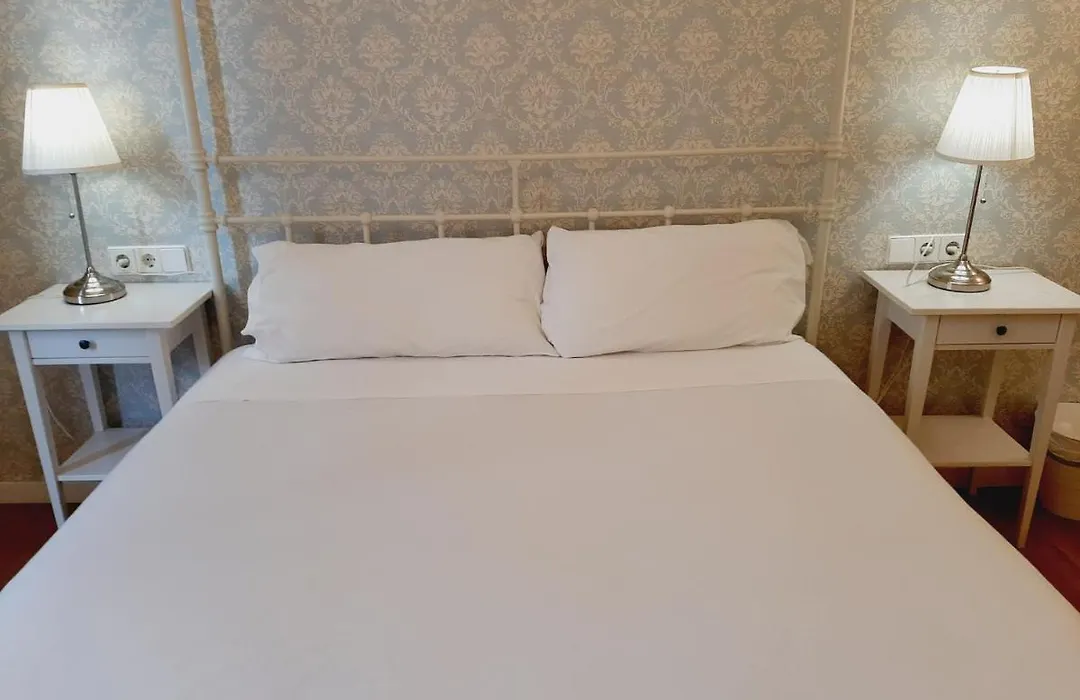 Lumine Luxury Suites By Gaiarooms-1