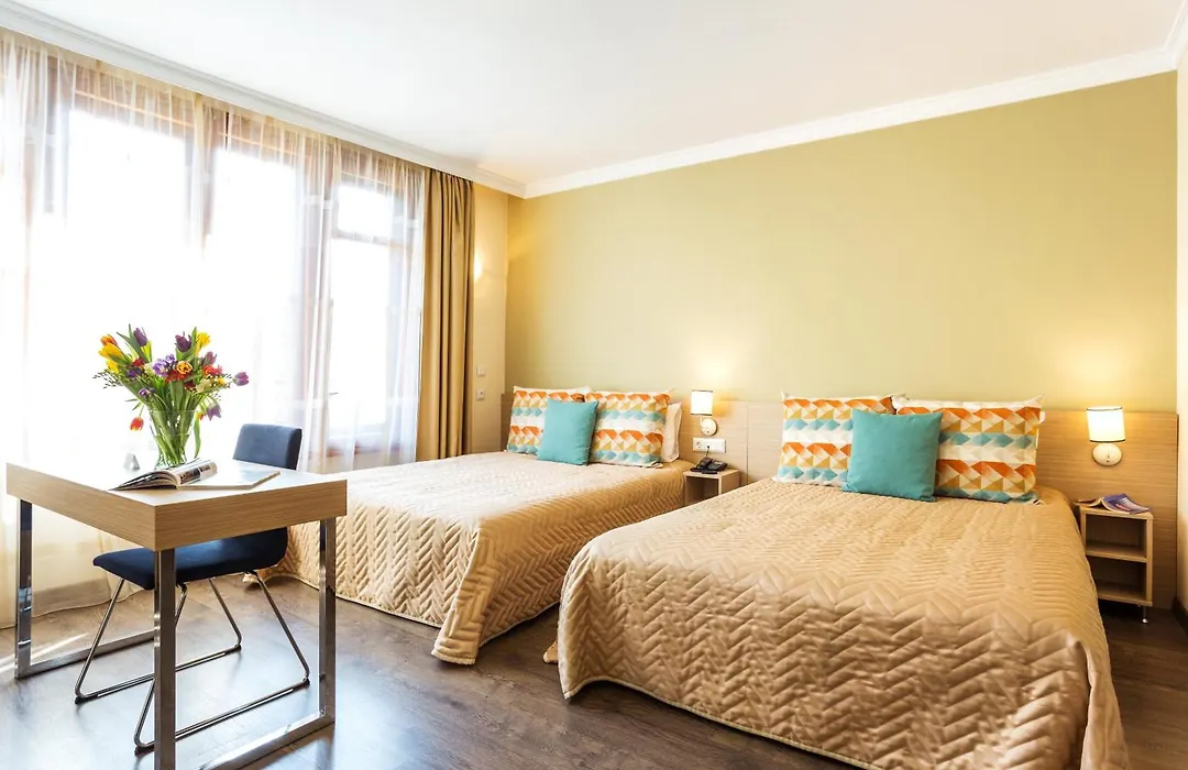 Geneva Hotel-1