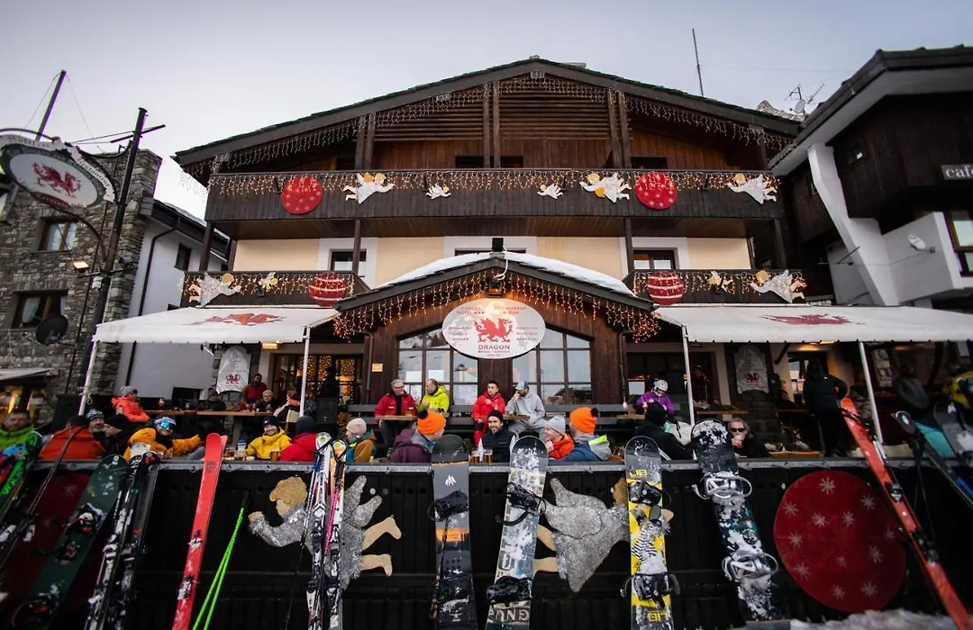 Chalet Hotel Dragon-1