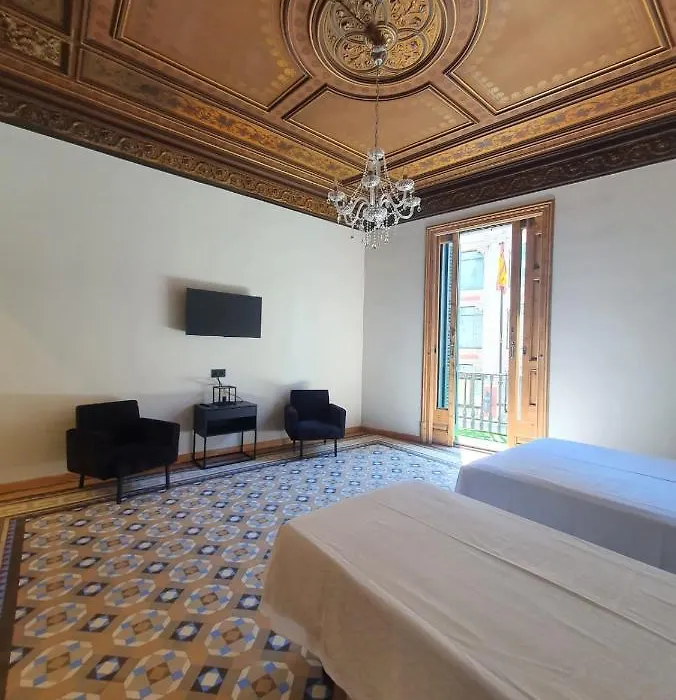 Hostal Lausanne-1
