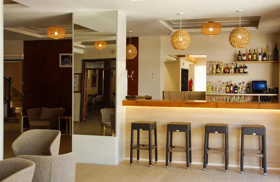 Hotel Iris - Only Adults-1