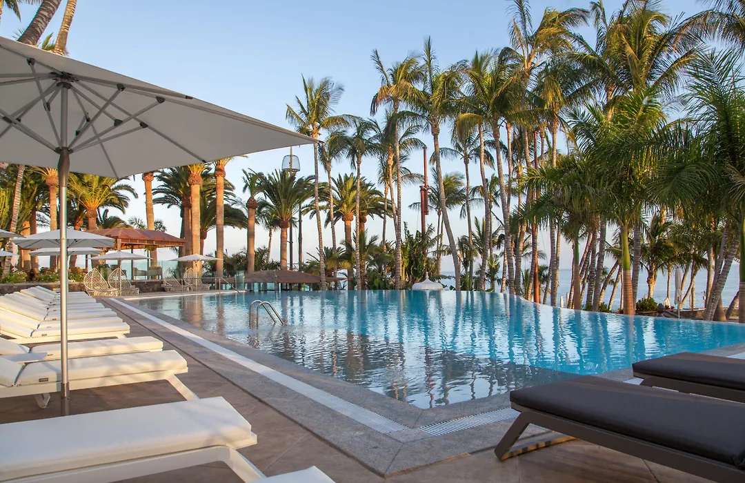 Hotel Fariones-1