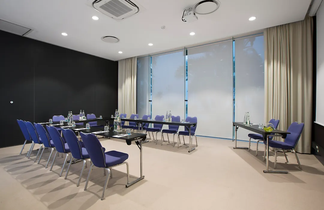 Radisson Blu Hotel Nice-1